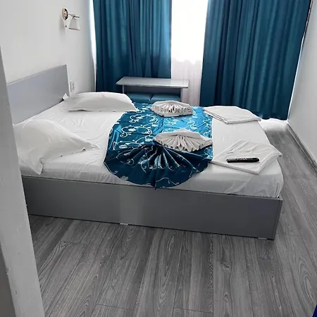 Hotel Minerva 2*